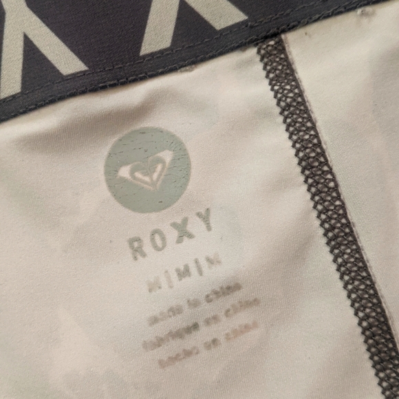 Roxy performance capri leggings - Picture 4 of 5